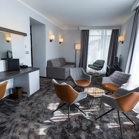 Western Premium Hotel 4*