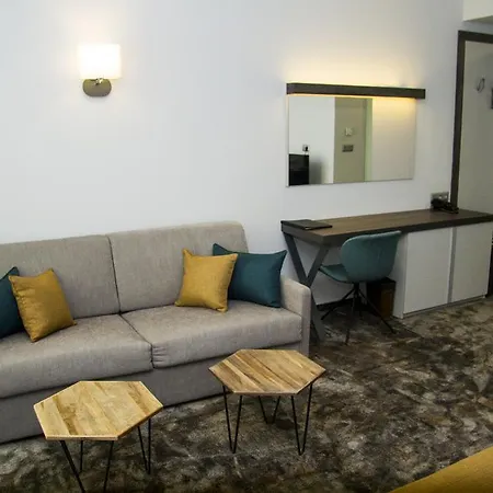 Hotel Western Premium 4*