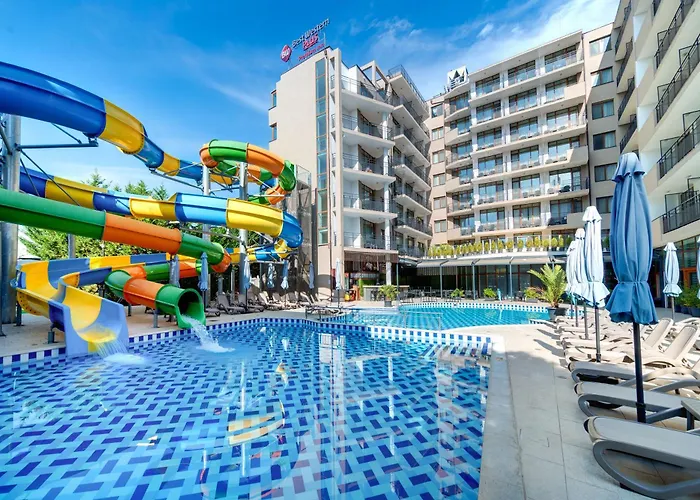 Отель Western Premium 4*