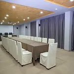 Premium 4*