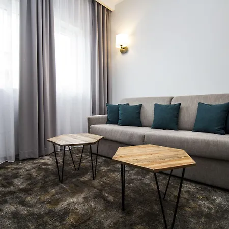 Hotel Premium 4*