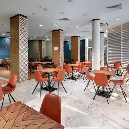 Premium Hotel