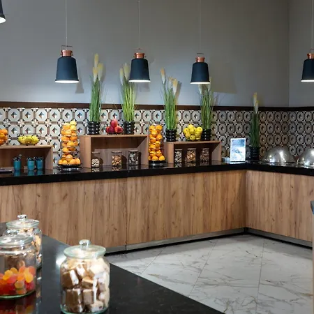 Western Premium מלון סאני ביץ'