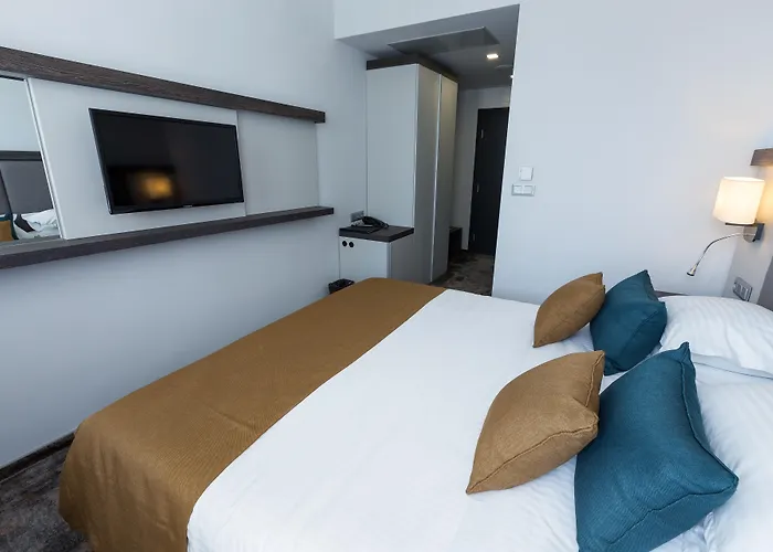 Western Premium 호텔