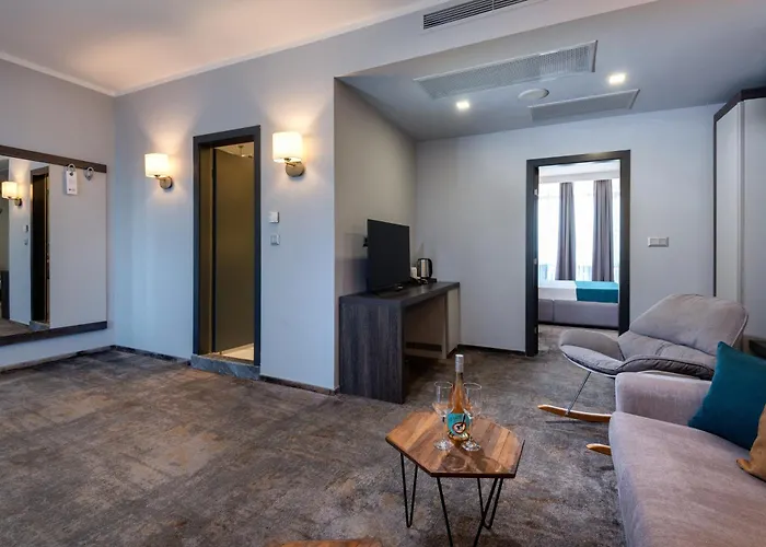 호텔 Western Premium